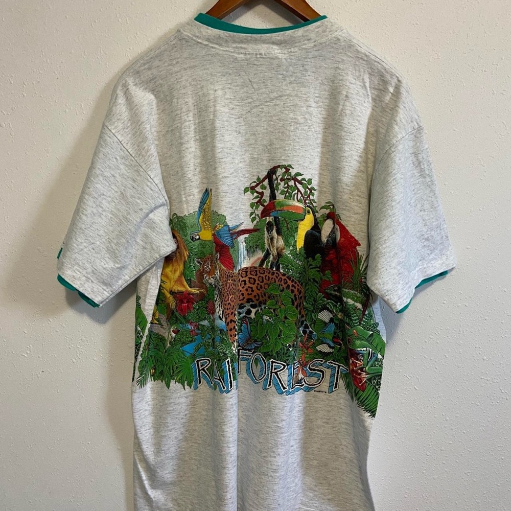 Vintage 1991 Rainforest Animals Nature
Wrap Around Graphic Tee - Picture 5 of 5